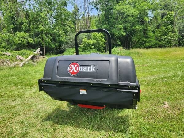 Exmark UltraVac Quick Dump Collection System 146-4985